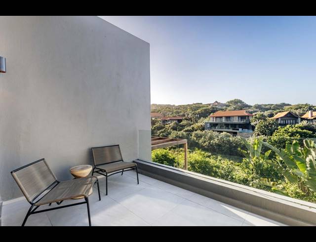 3 BEDROOM TOWNHOUSE FOR SALE IN ZIMBALI ESTATE